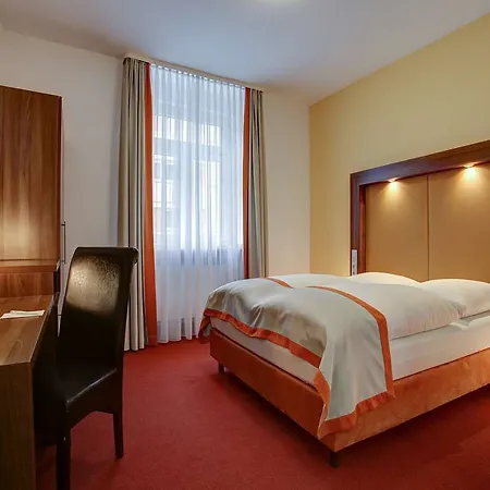 Bei Tante Alma 3* City Airport Mannheim